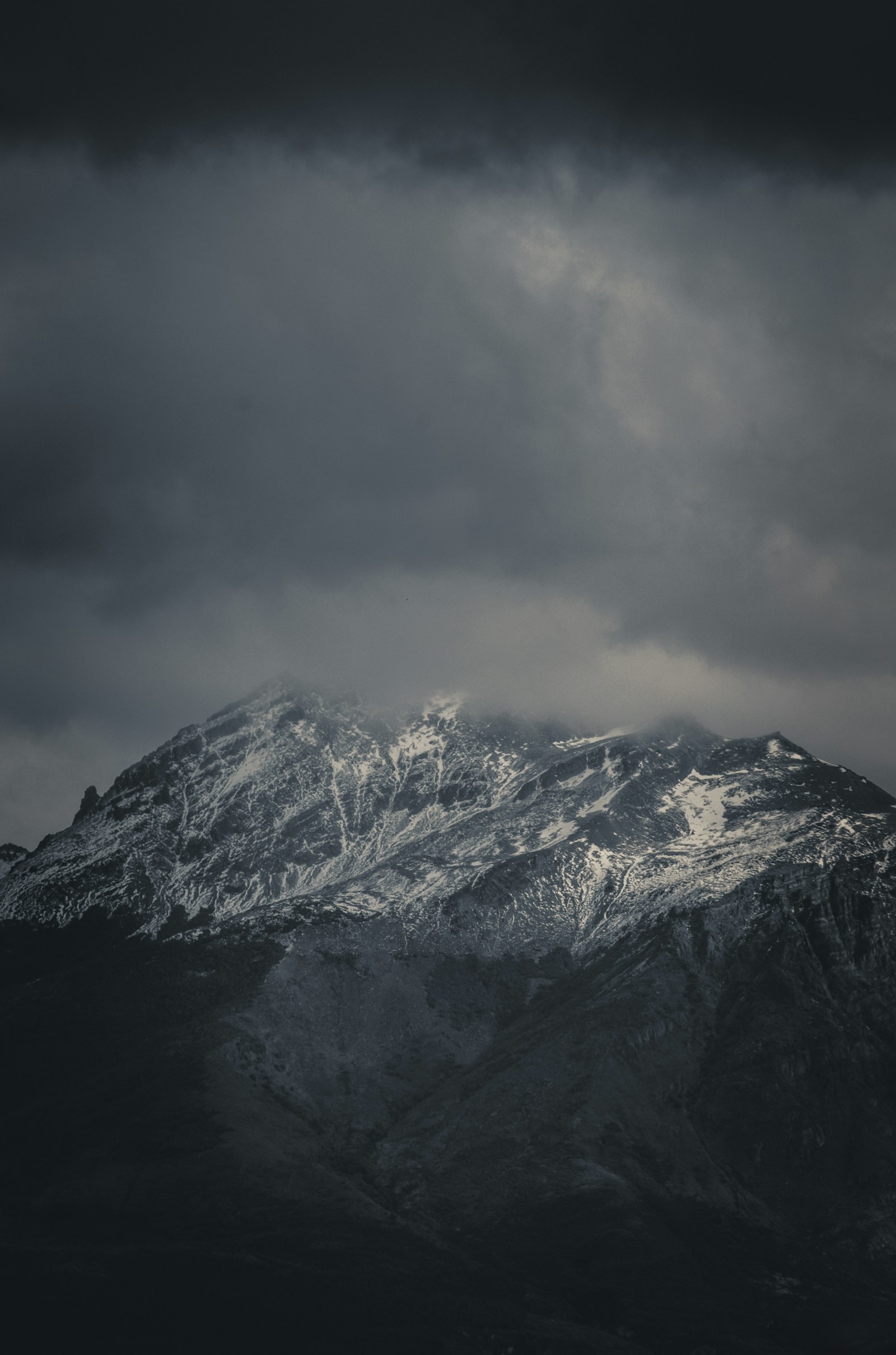 Nikon D5300 + Tamron SP 70-300mm F4-5.6 Di VC USD sample photo. Snow covered mountain under photography