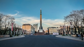 road towards near building