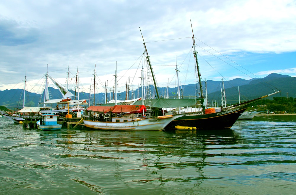 boats sailing