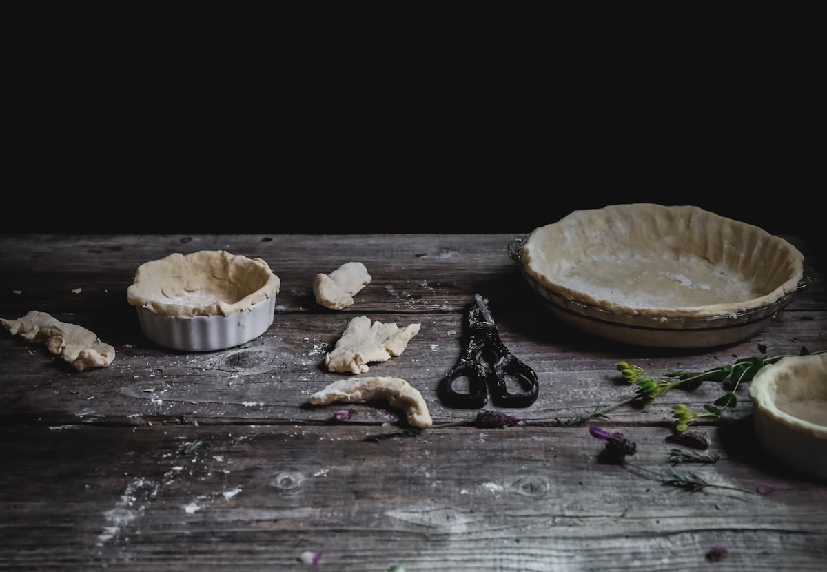 How Much Dough Should I Leave for a Perfect Pie Crimp