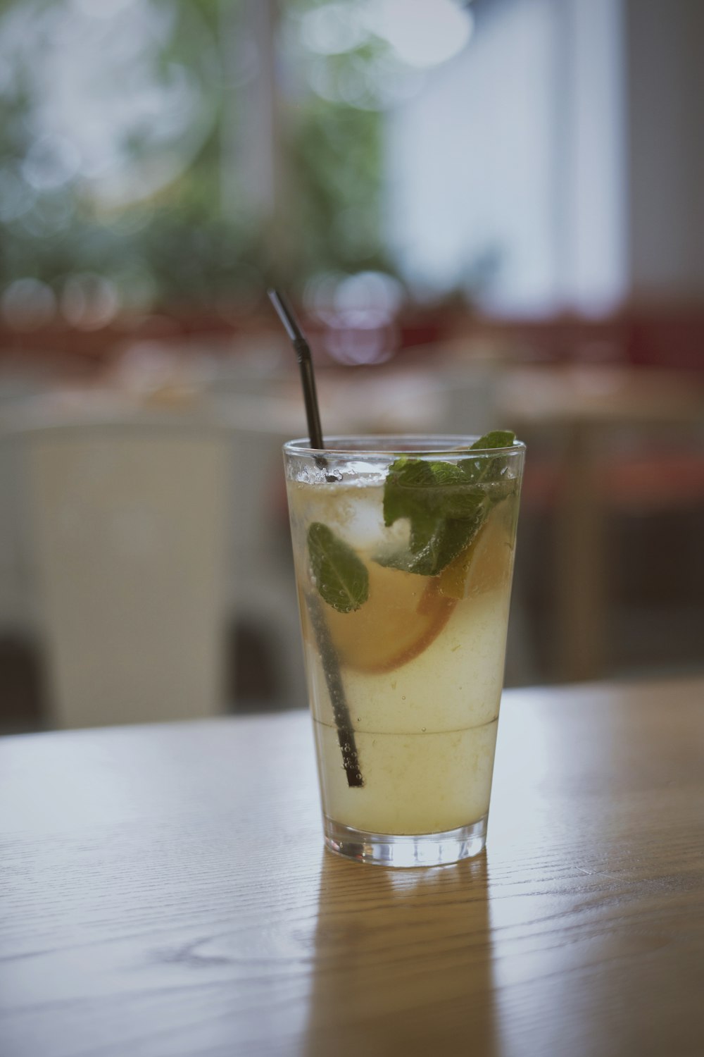 clear drinking glass close-up photography