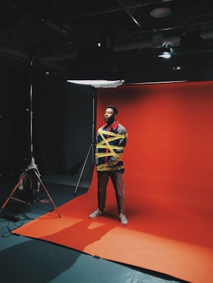 men's black and red button-up collared shirt