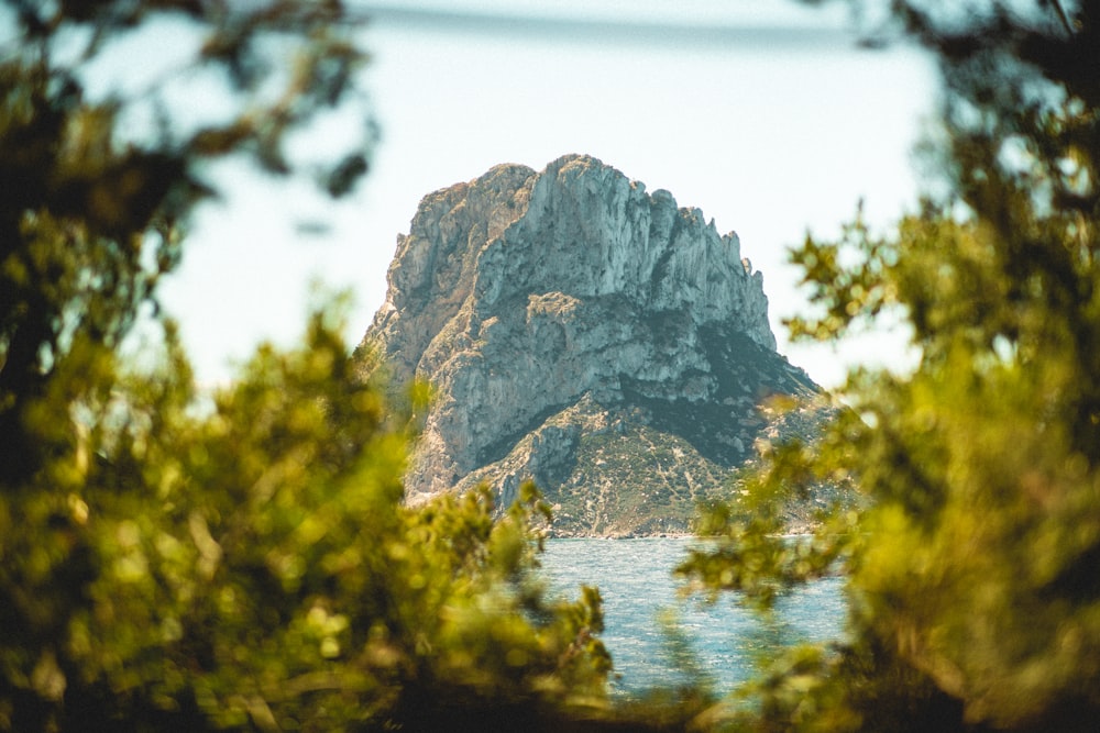 sea stack during daytime