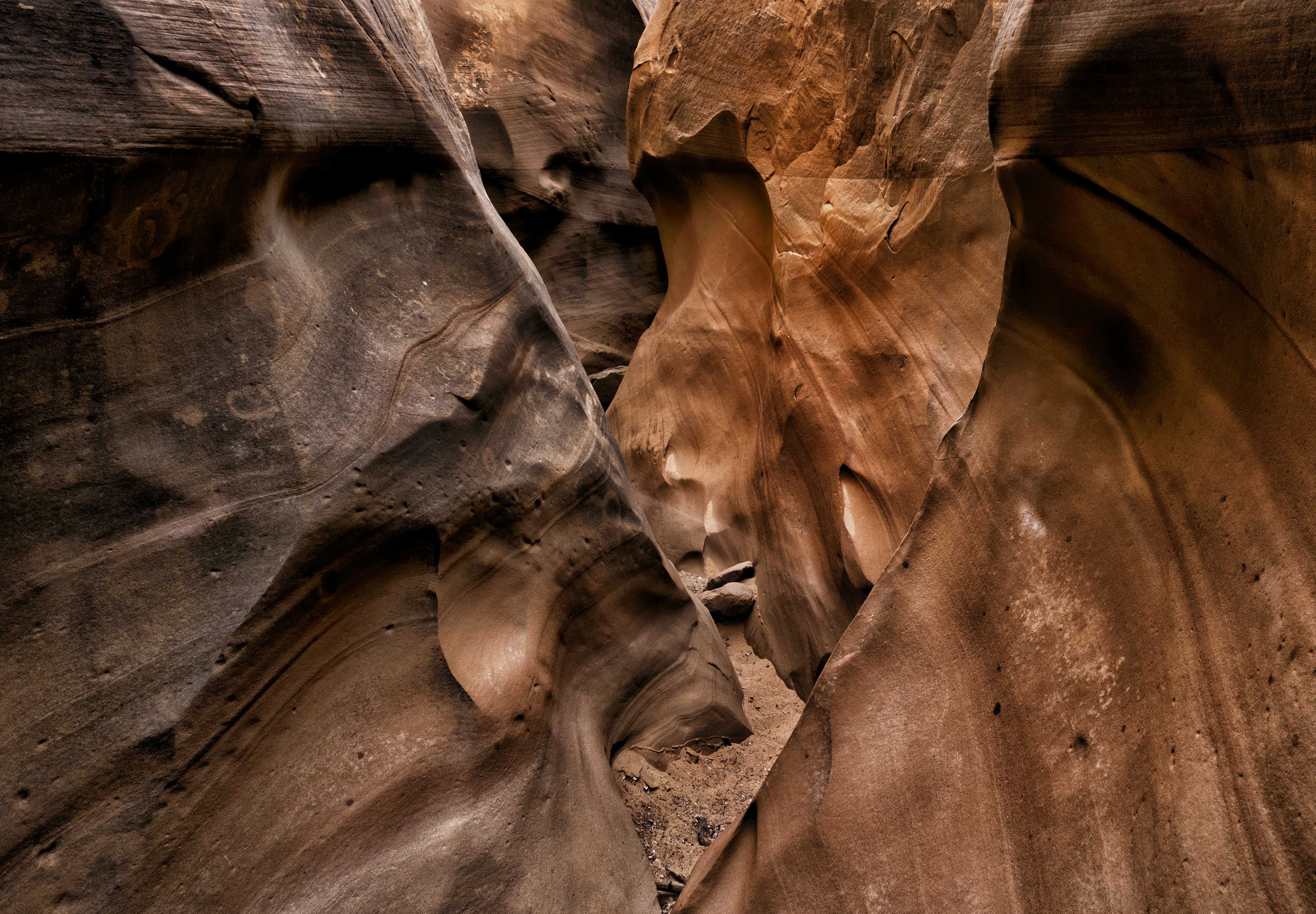 Red Breaks Slot Canyon, soon after the entrance from the south. I didn't get past the first significant obstacle, which was a ten foot chock stone.