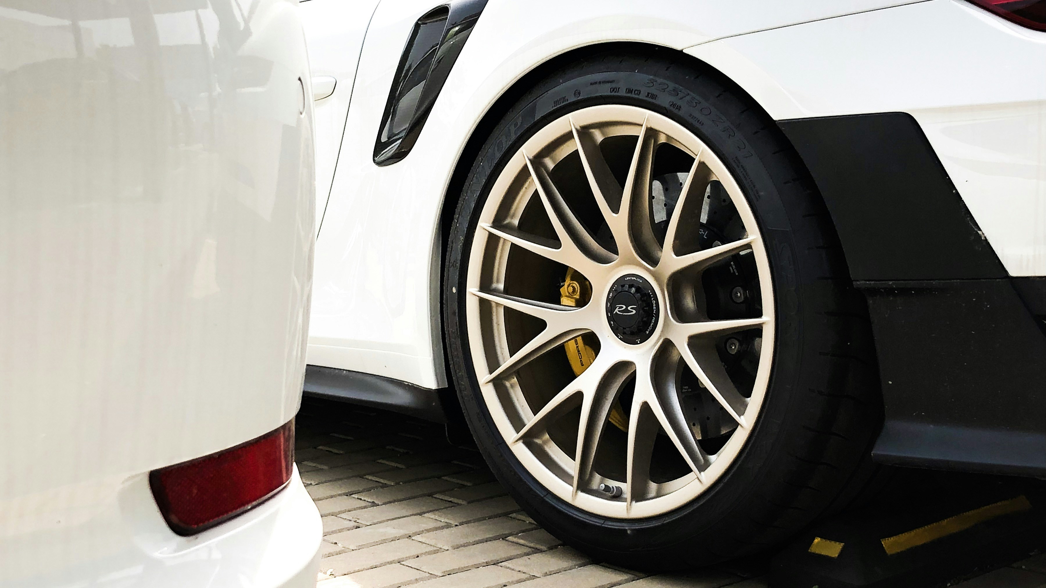 Photo by zizhangcheng