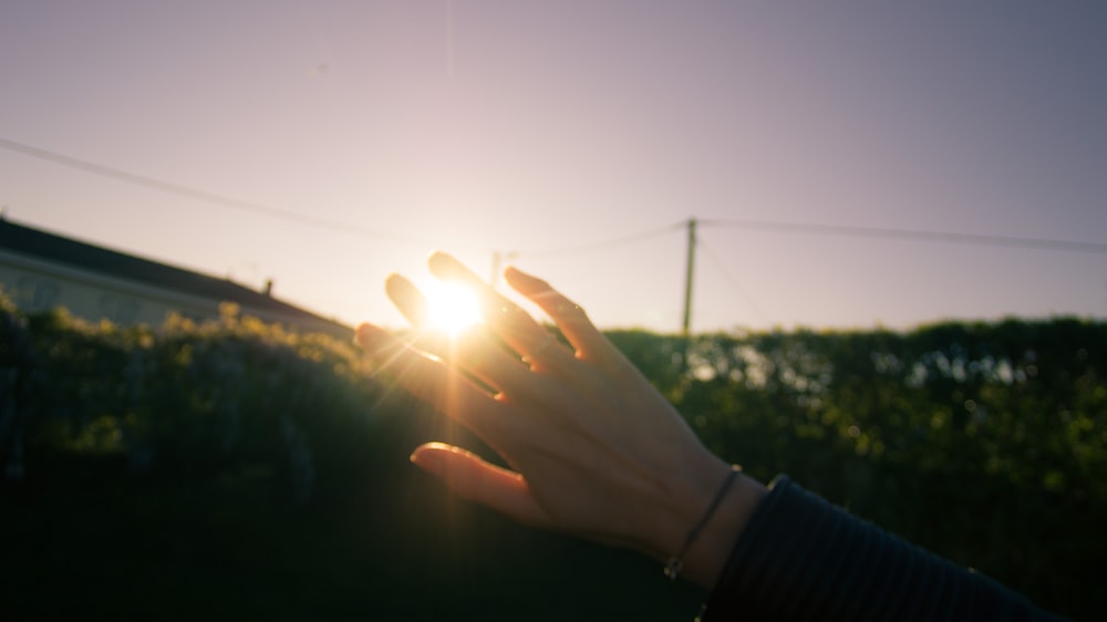 men's right hand during daytime