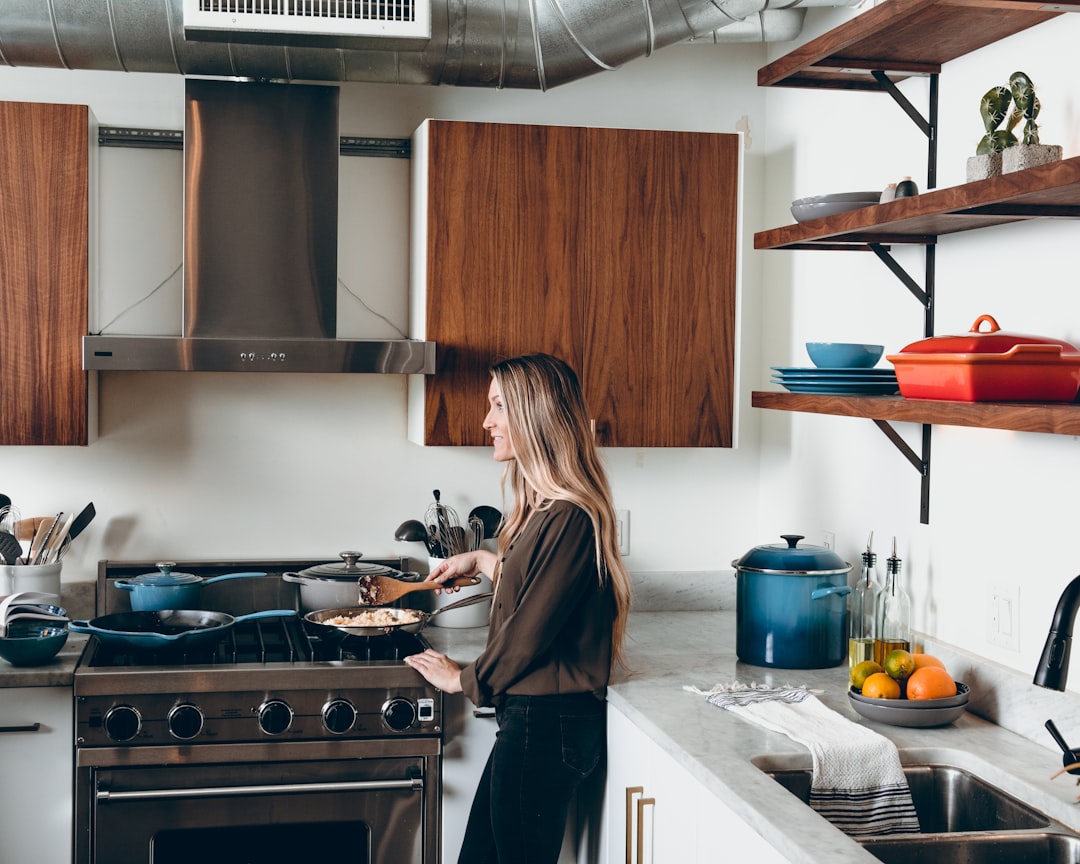 5 Key Factors to Consider When Selecting an Appliance Repair Company