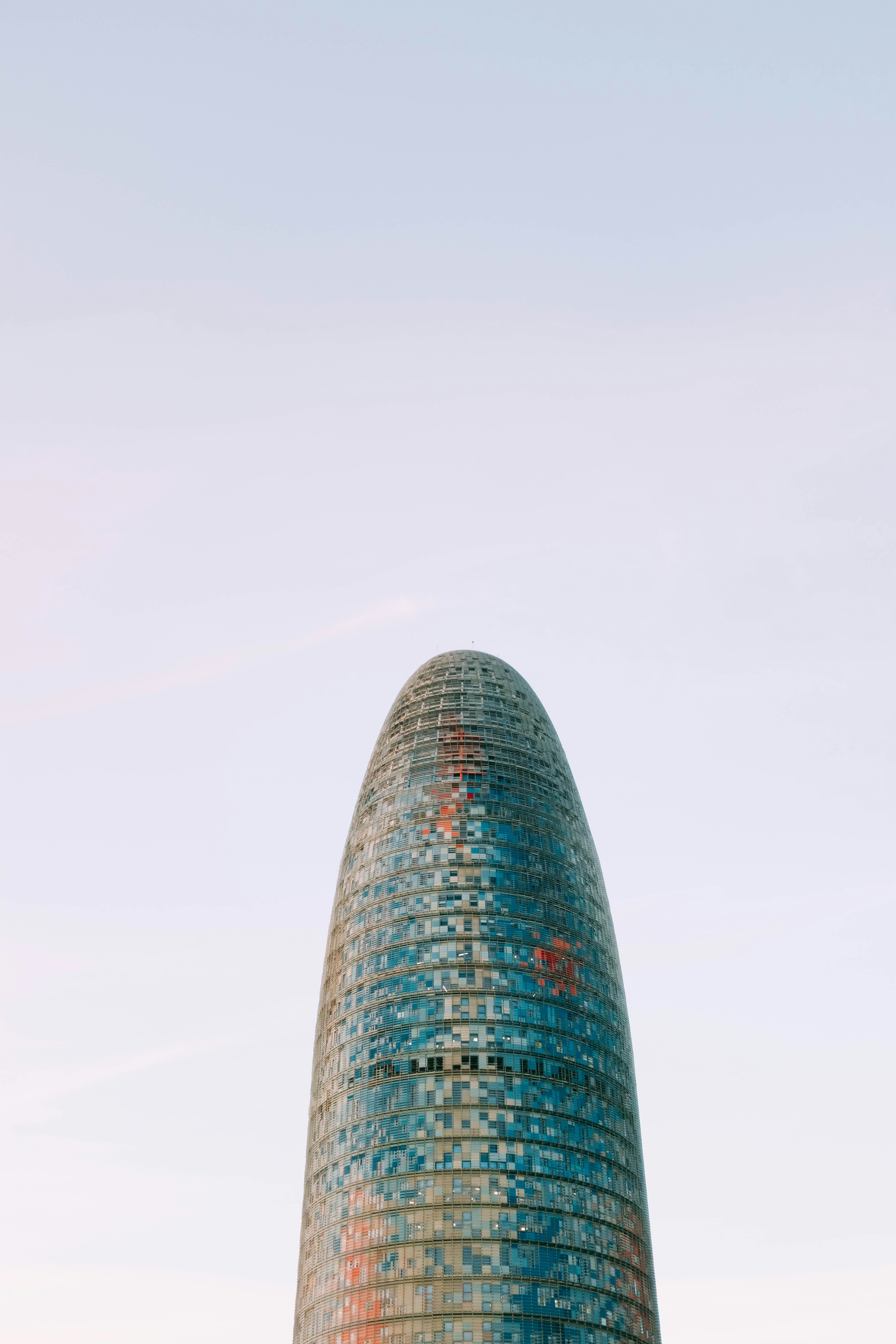 Photo by adrienolichon