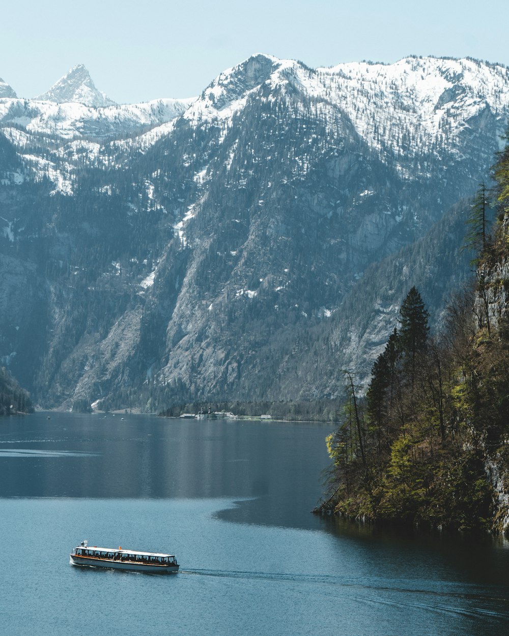 passenger boat crossing bay