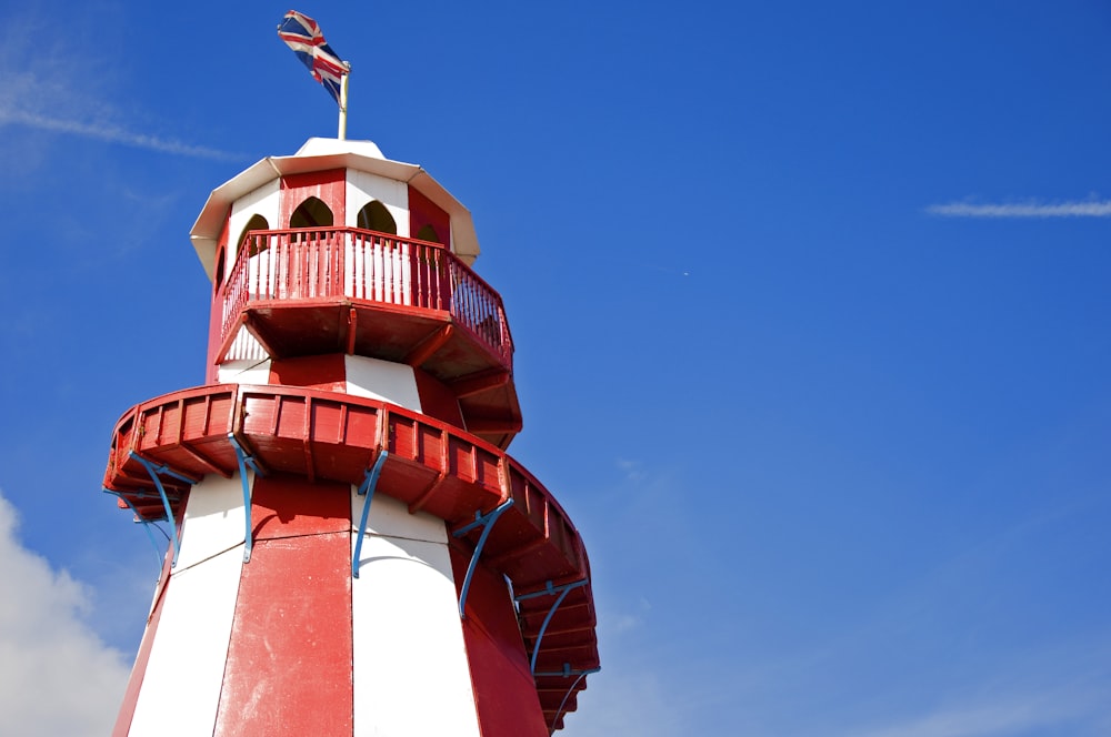 red and white striped lighthouse