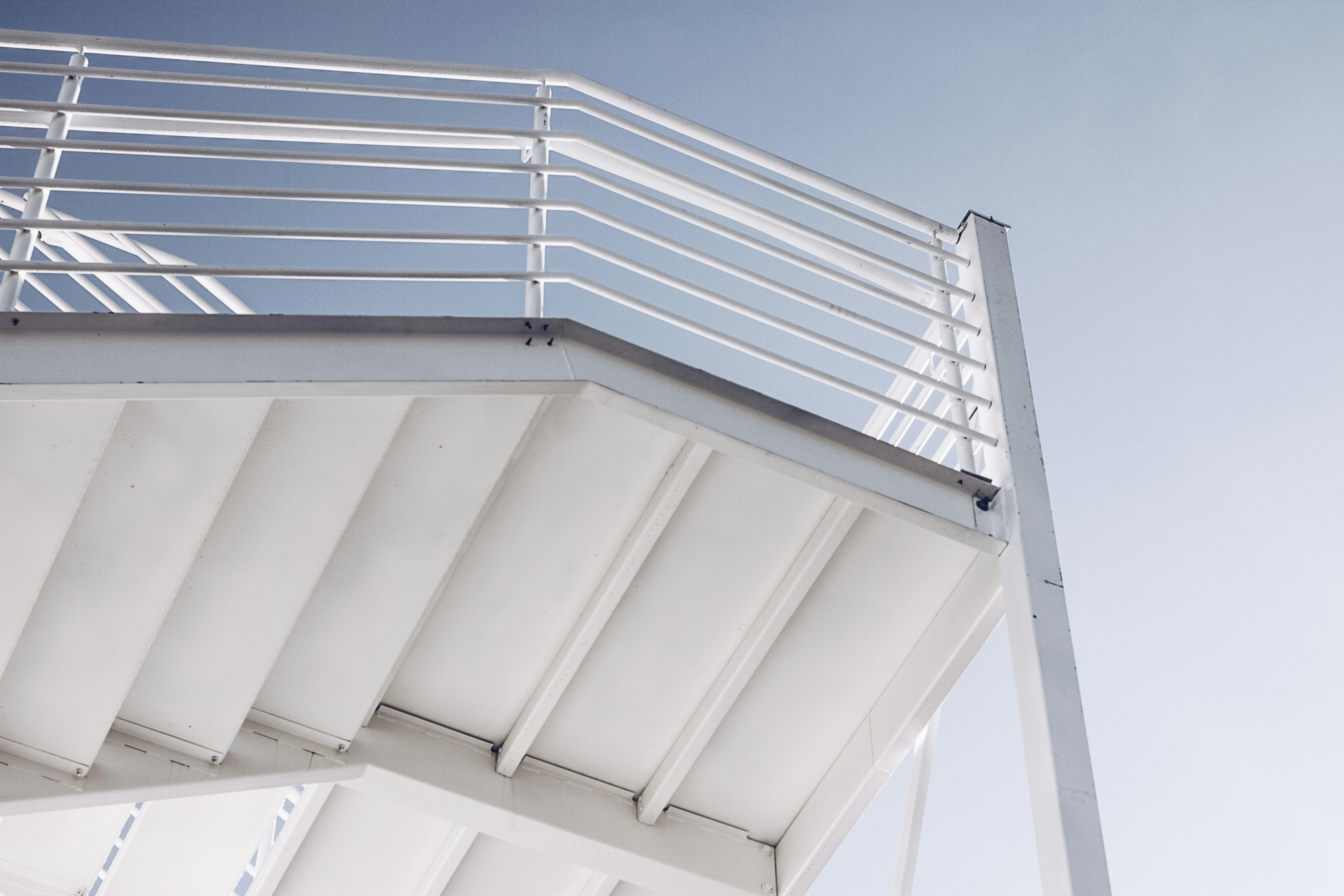 White metal ladder photo Free Grey Image on Unsplash