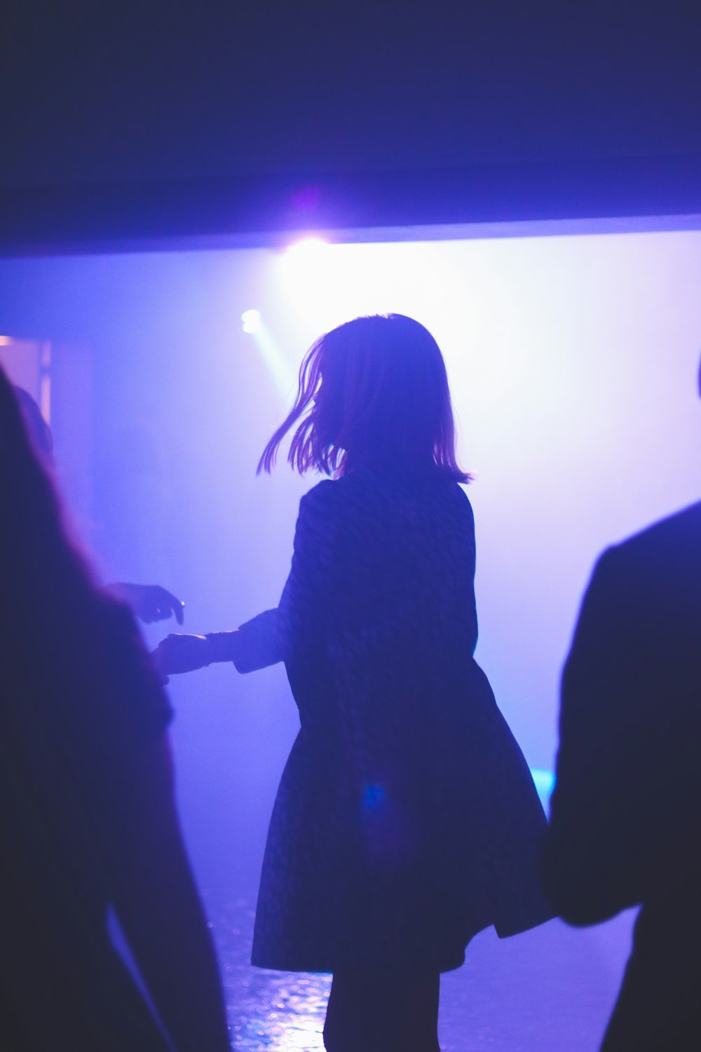 silhouette of dancing woman