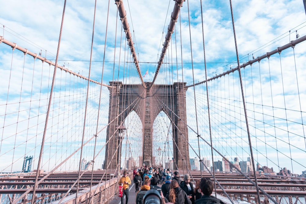 people on Brooklyn Bridge