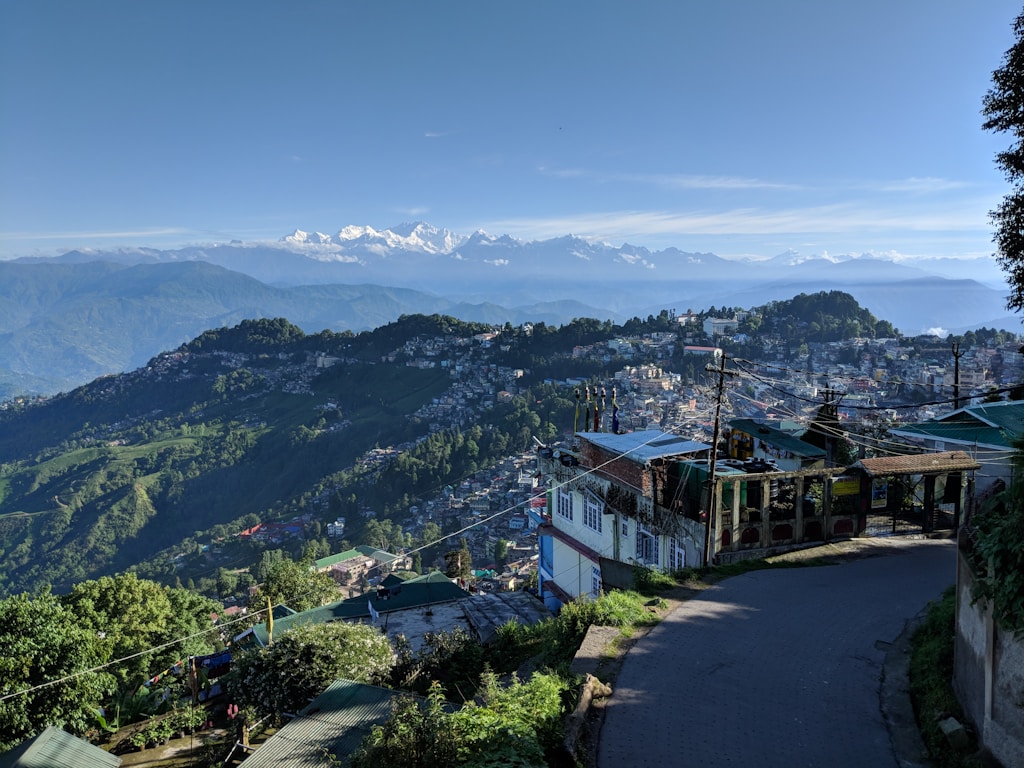 Manali Mountain Getaway