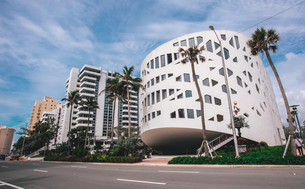 architectural photography of white building