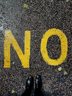 no sign