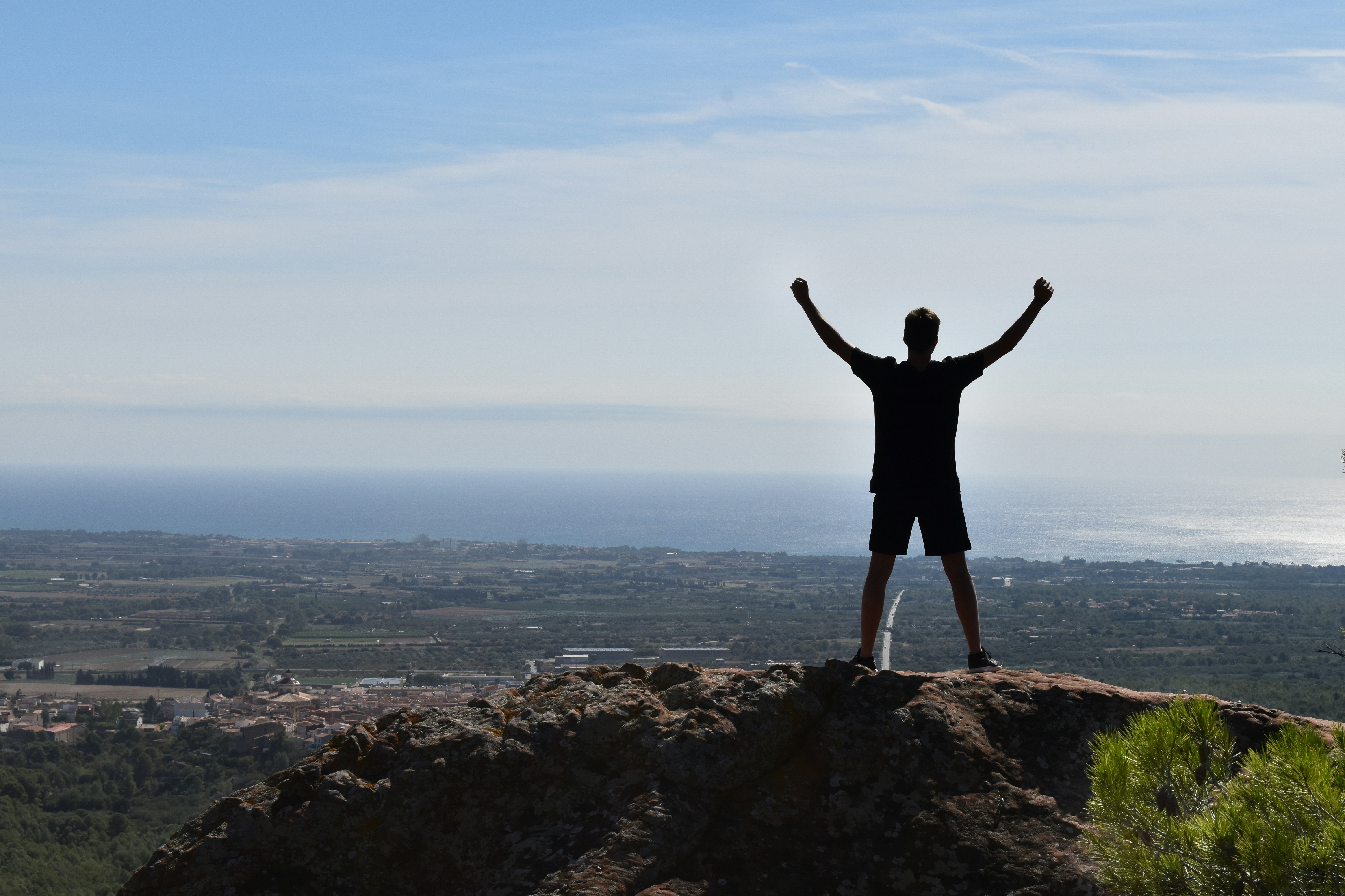 photo 1557325378 54a8259417a5?ixlib=rb 4.0