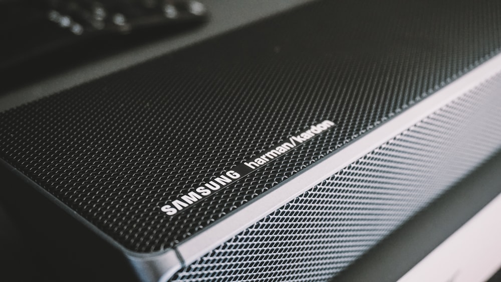 black Samsung portable speaker
