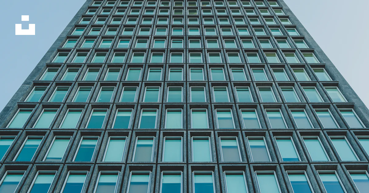 Edificio Azul Rey Edificio Azul foto – Imagen de Edificio gratuita en Unsplash