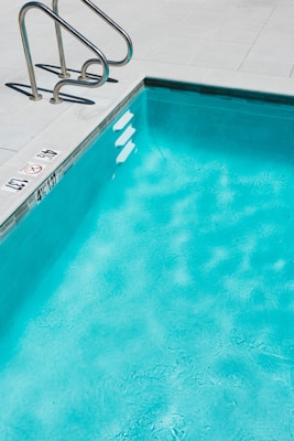 Photo de couverture de IDEAL PISCINE - Pisciniste à Île-de-France