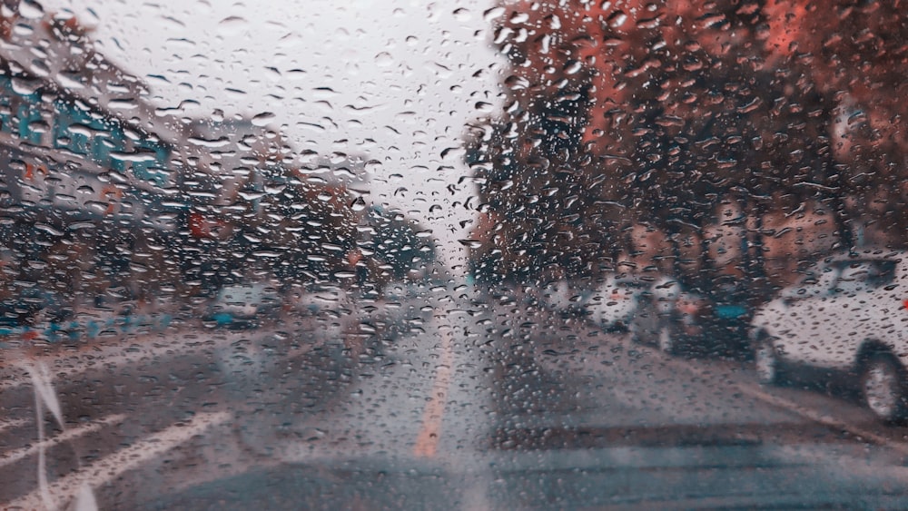 waterdew on car windsheild