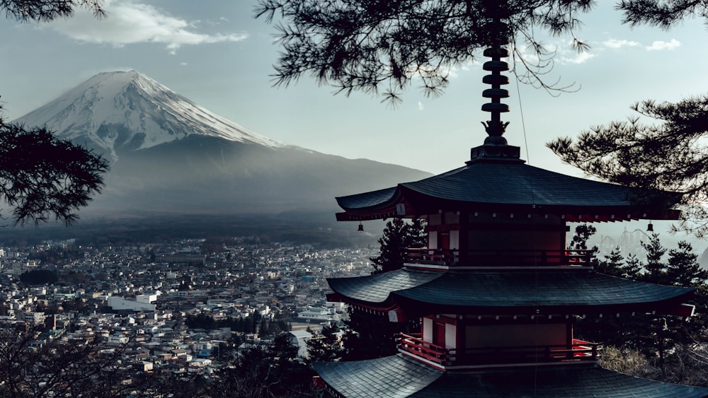 el monte Fuji durante el día