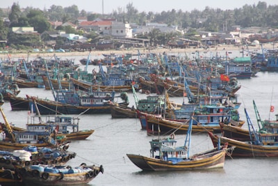 Photo 1557609837 65b040ad41b1?q=85&w=400&h=300&fit=crop