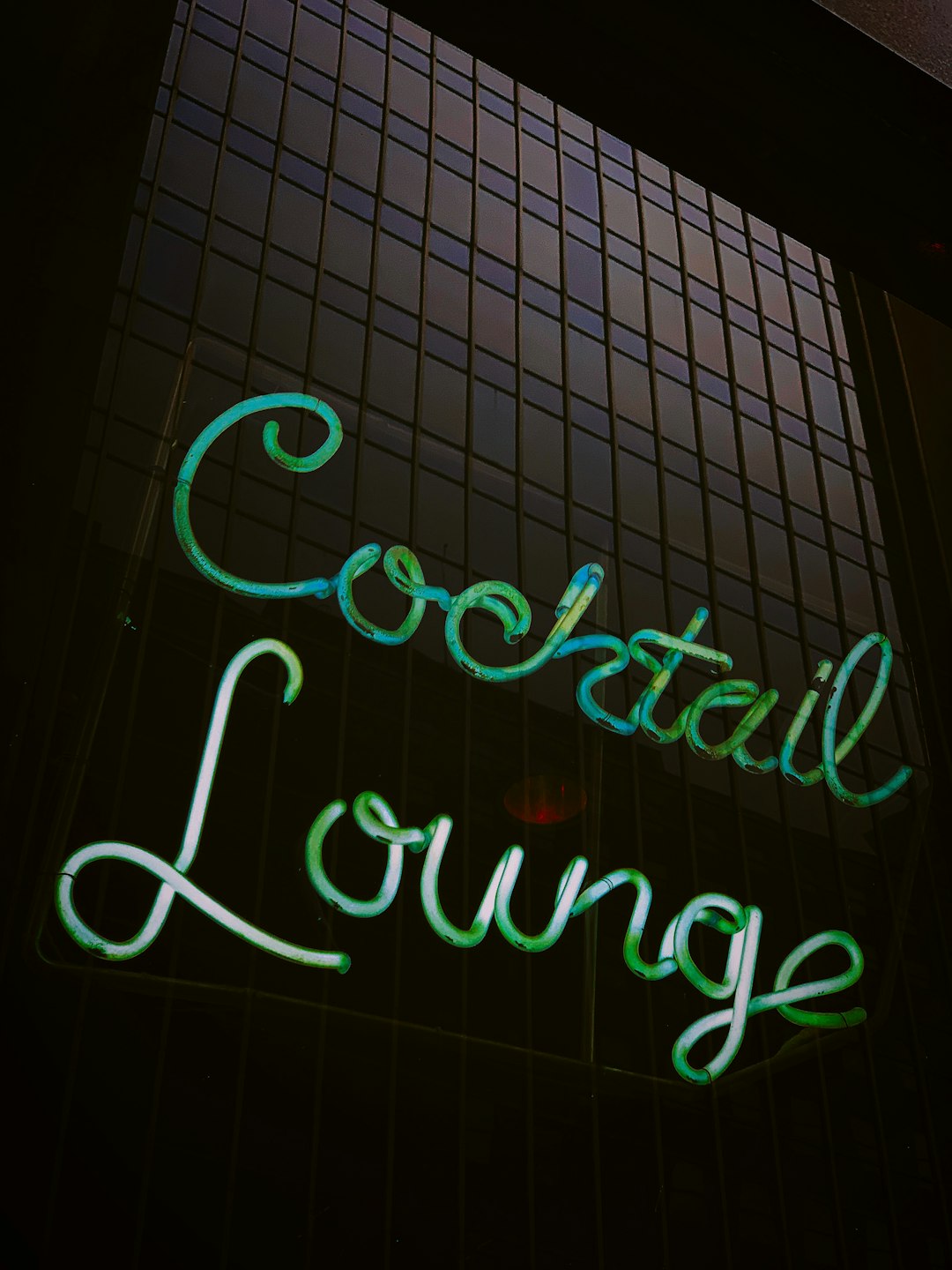 Cocktail Lounge neon light