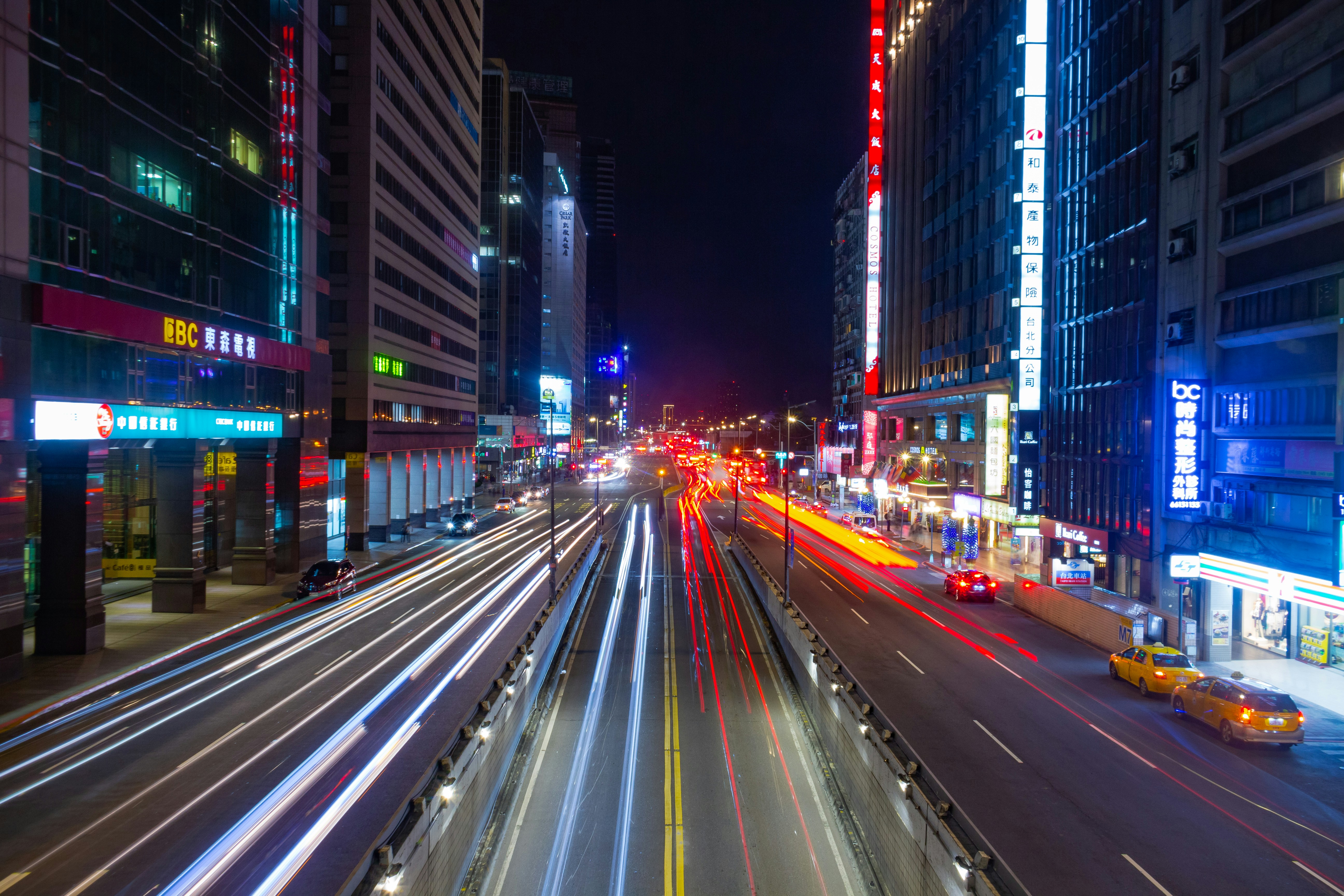 Photo by andywang02021