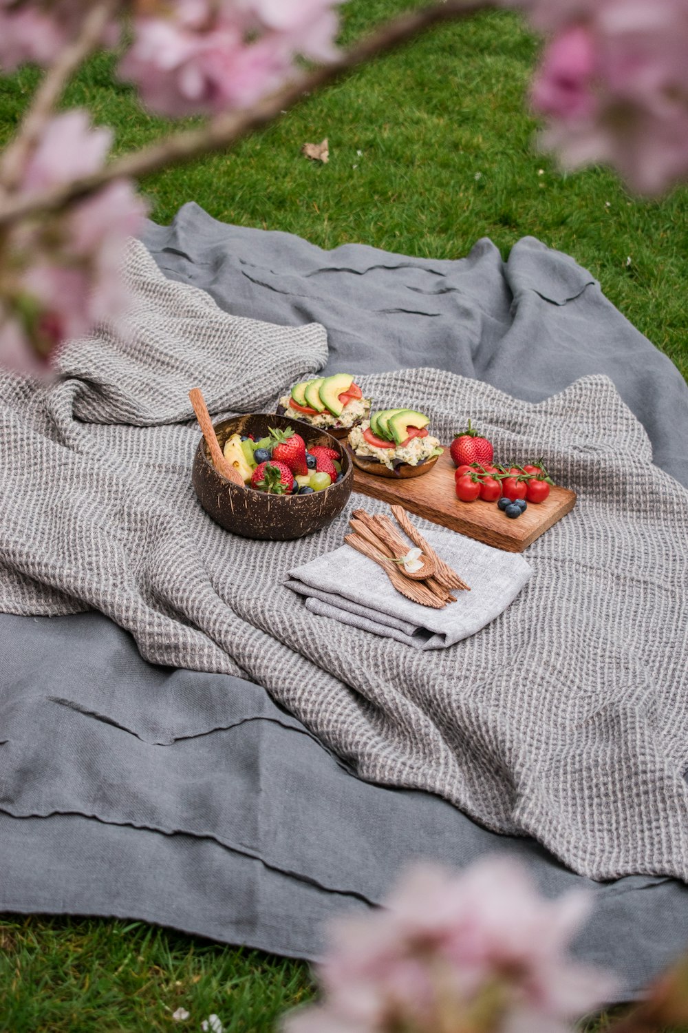 cooked food prepare on the picnic area