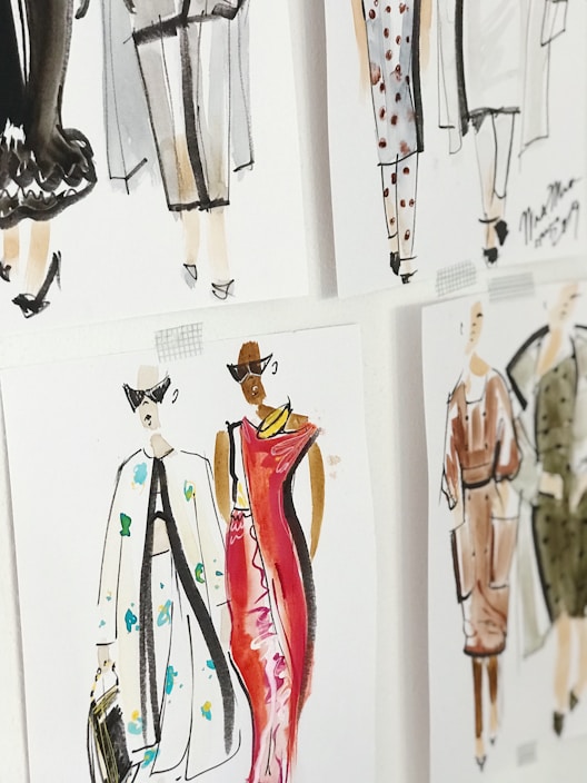 A set of fashion illustrations featuring stylish outfits and models. The drawings are done in watercolor, displaying a variety of clothing designs including dresses and coats, with attention to details such as patterns and accessories.