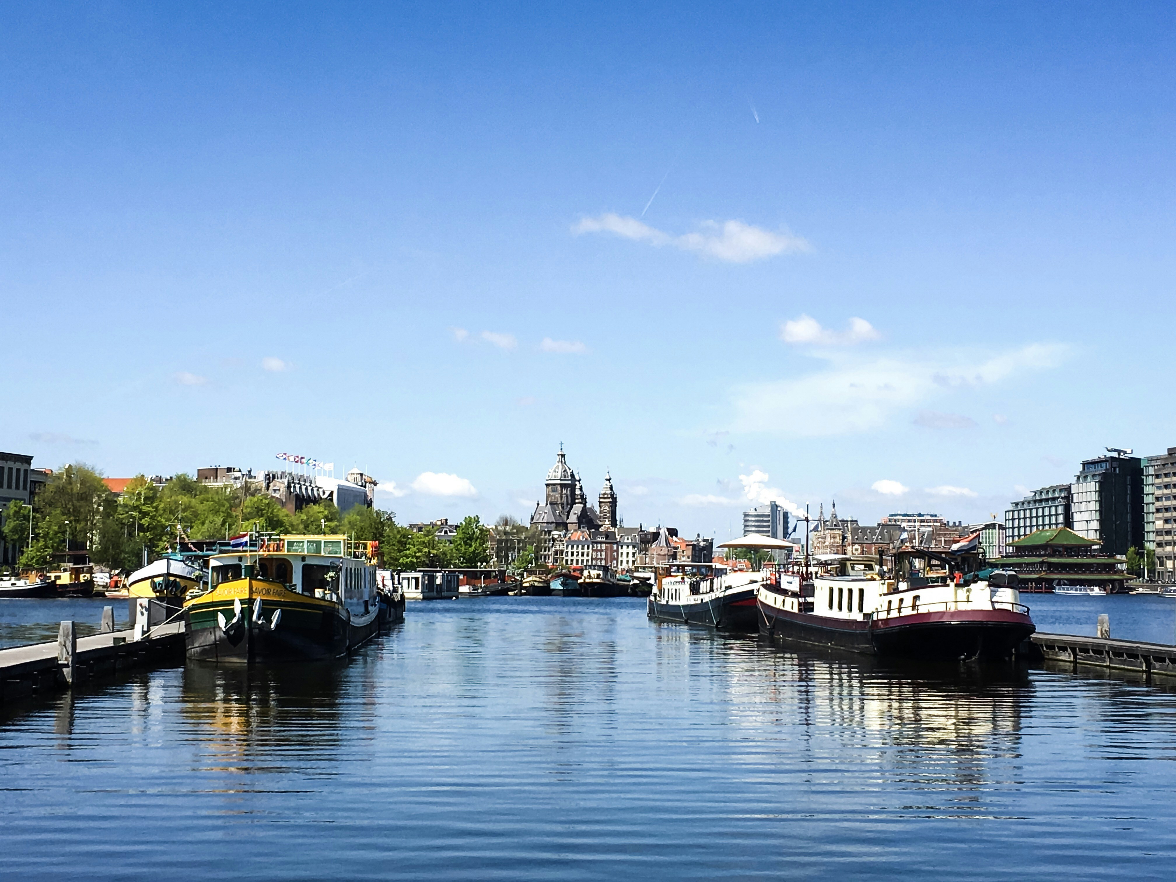 Photo by louishansel