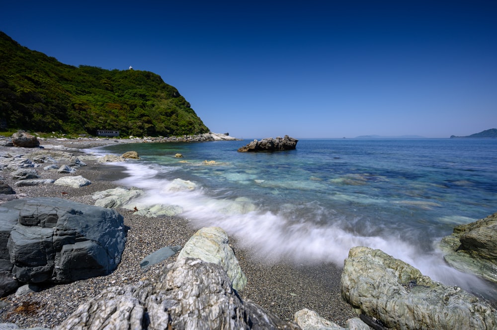rocks near seashore