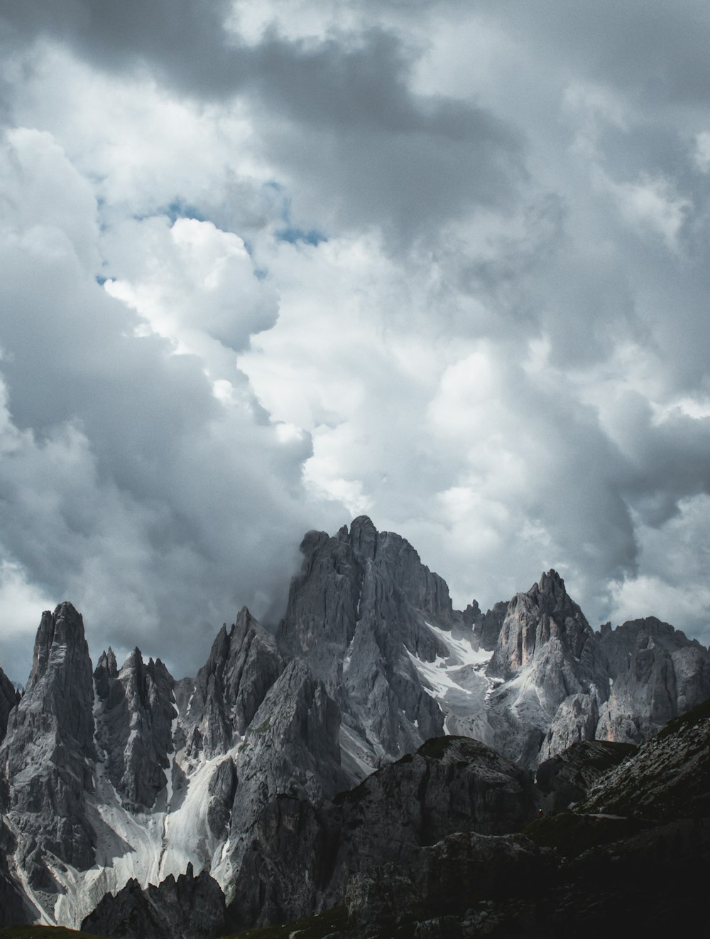 mountain ranges covered in snow