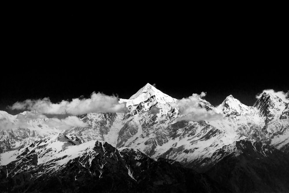 mountain ranges covered in snow