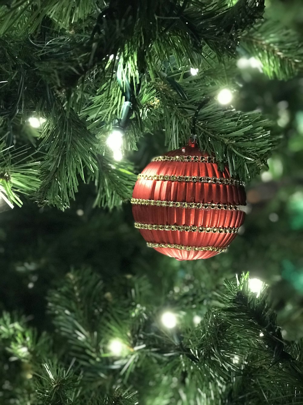 red bauble