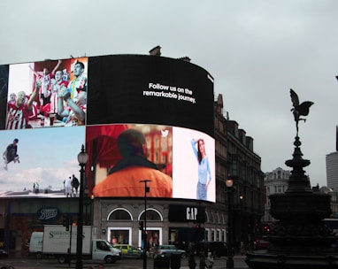 monitor displaying girl