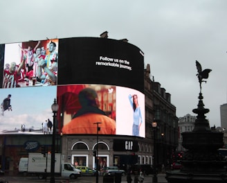 monitor displaying girl