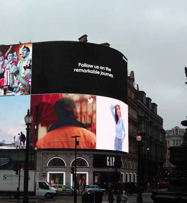 monitor displaying girl