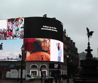 monitor displaying girl