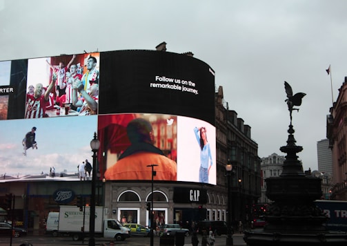 monitor displaying girl