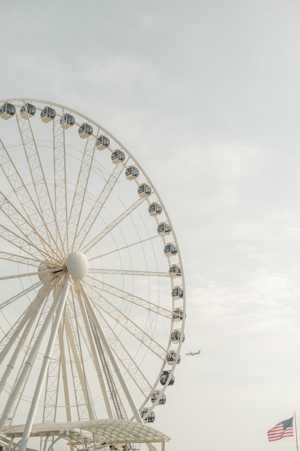 Foto dal basso di Ferris Whele