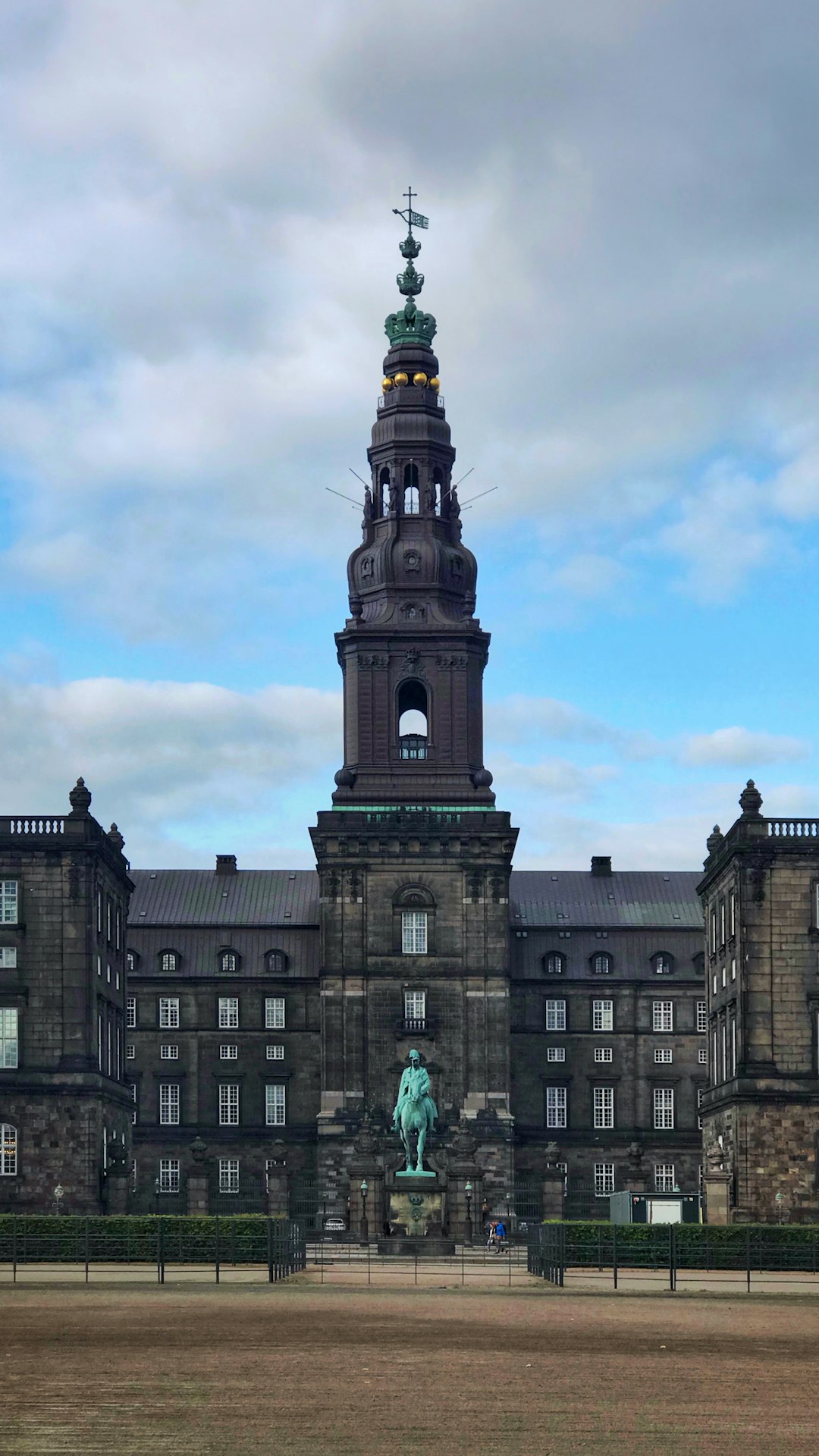 Landmark photo spot Christiansborg Ridebane 1 Roskilde Station