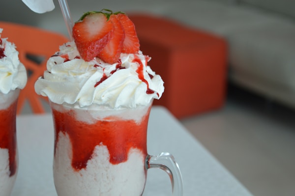 Ice cream with strawberries