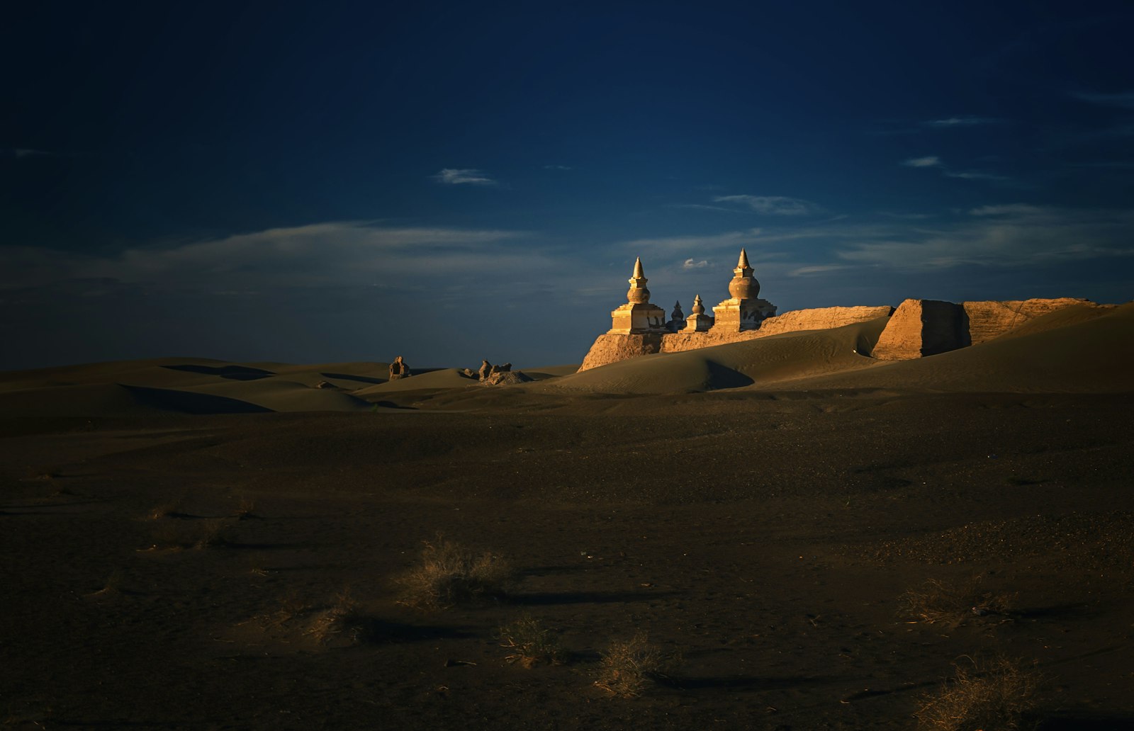 Nikon D610 + Nikon AF-S Nikkor 24-120mm F4G ED VR sample photo. Landscape photography of desert photography