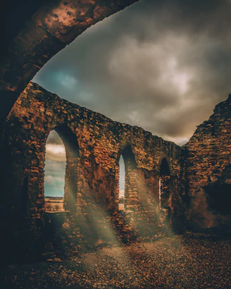 close photo of medieval building