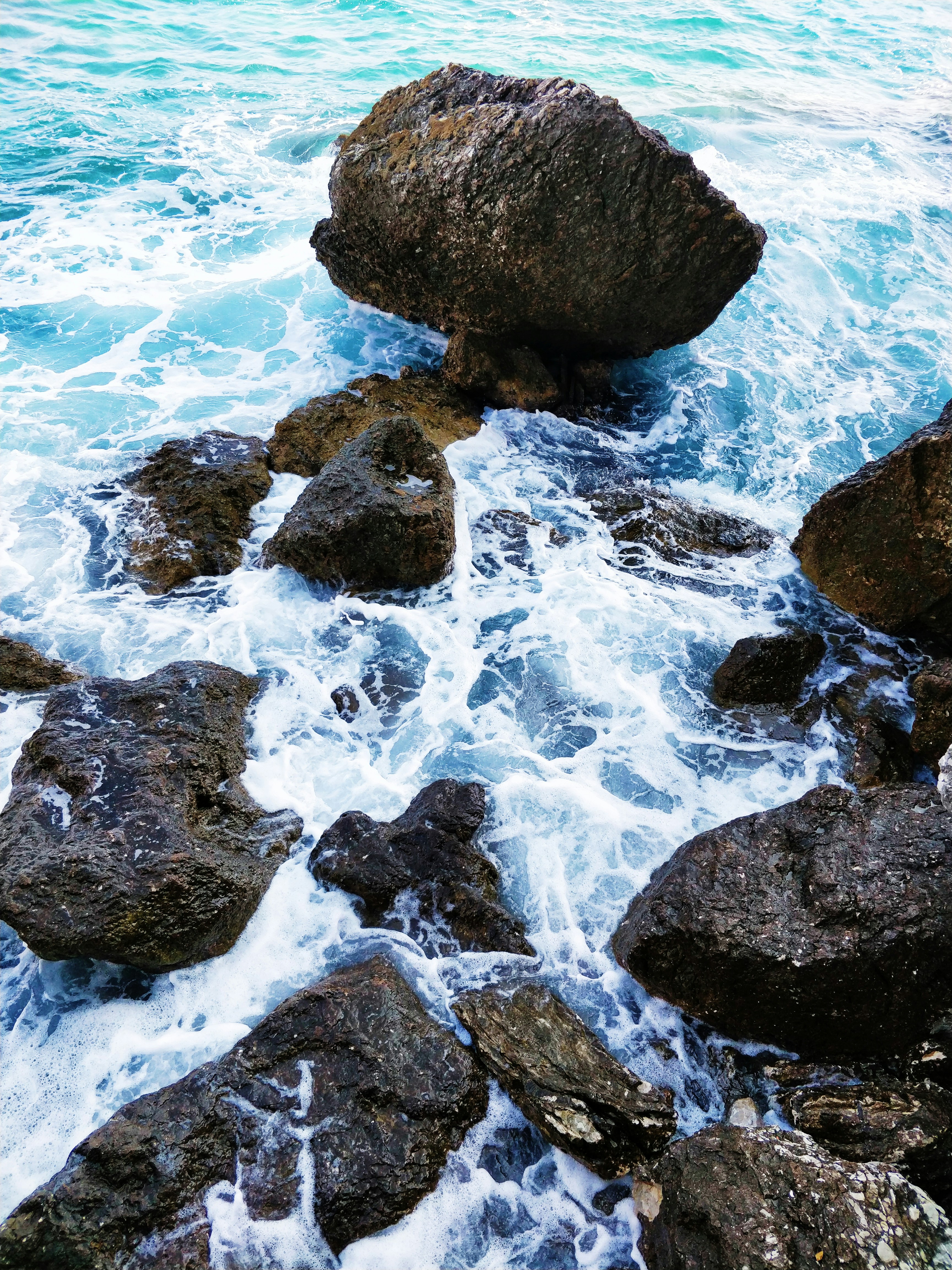 Ocean Rock Pictures Download Free Images on Unsplash