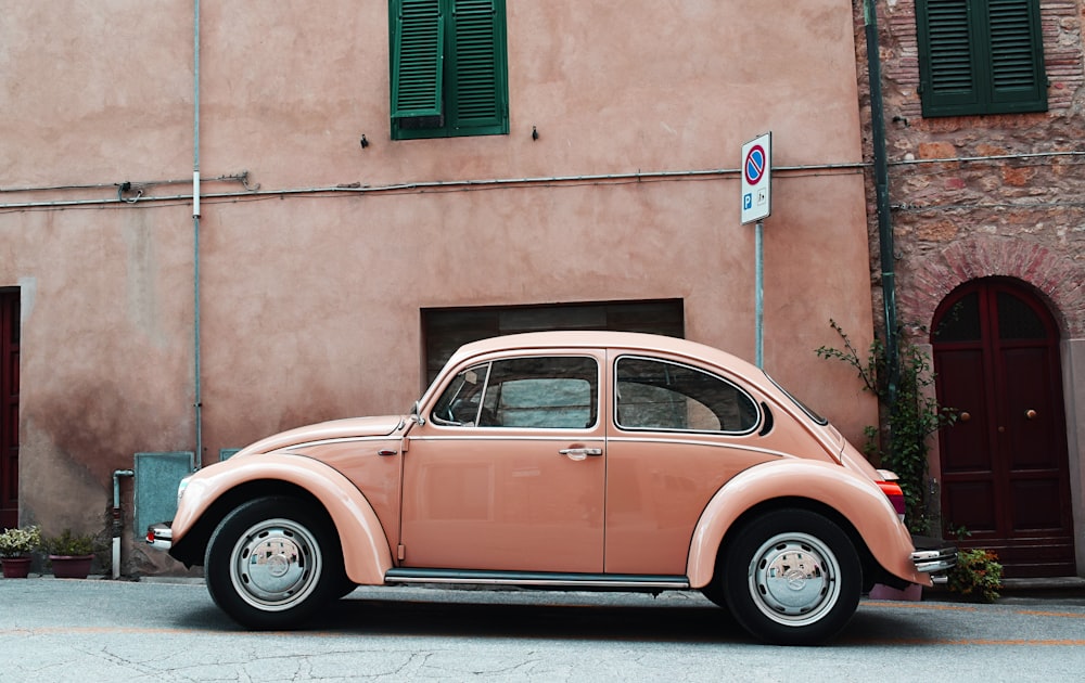 brown Volkswagen Beetle