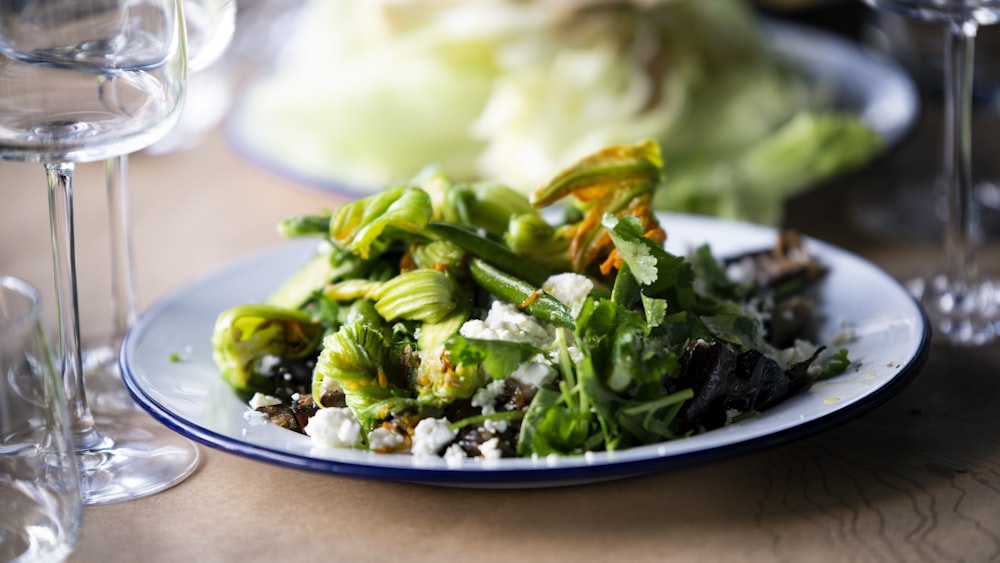 vegetable salad on plate