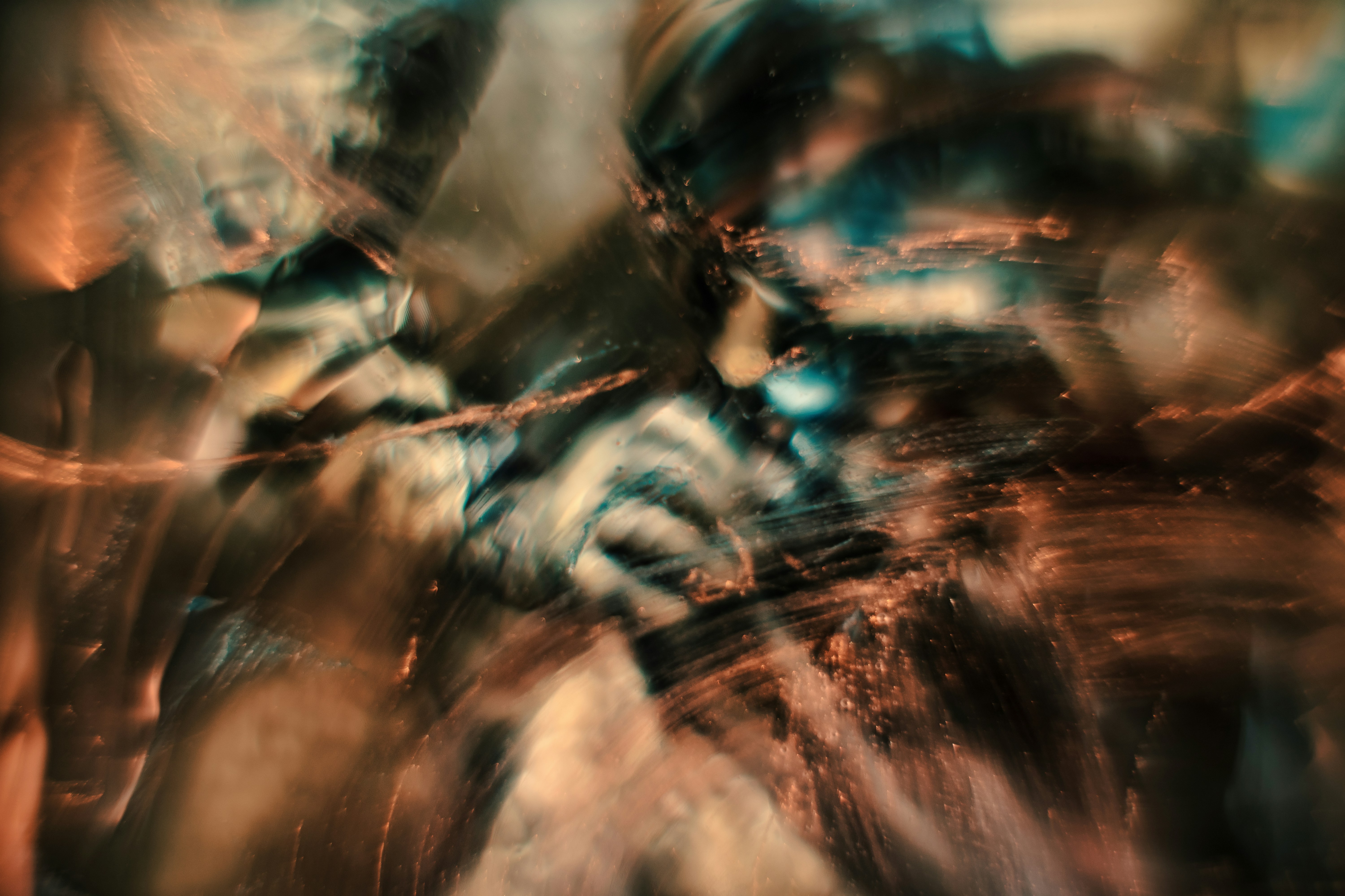 龙岭迷窟免费完整版高清观看，龙岭迷窟免费完整版在线观看